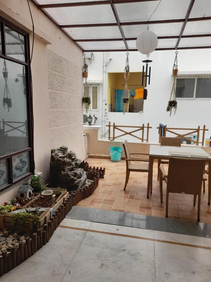 הוסטל היידראבד Nomads Nest מראה חיצוני תמונה